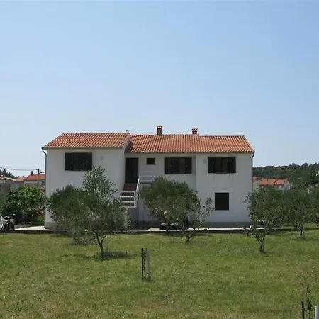 With A Parking Space Palit, Rab - 16356 Apartamento