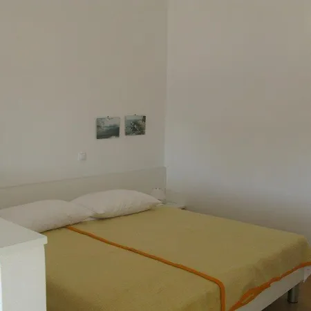 With A Parking Space Palit, Rab - 16356 Apartamento