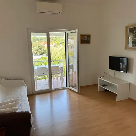 Apartamento With A Parking Space Palit, Rab - 16356 *