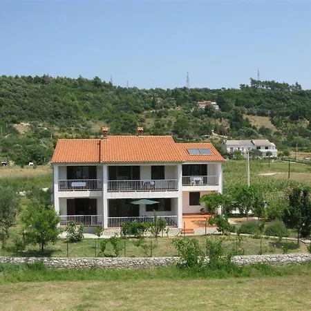 Apartamento With A Parking Space Palit, Rab - 16356