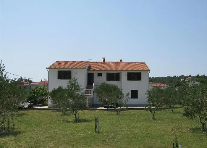 With Parking Space Palit, Rab - 16356 Lejlighed