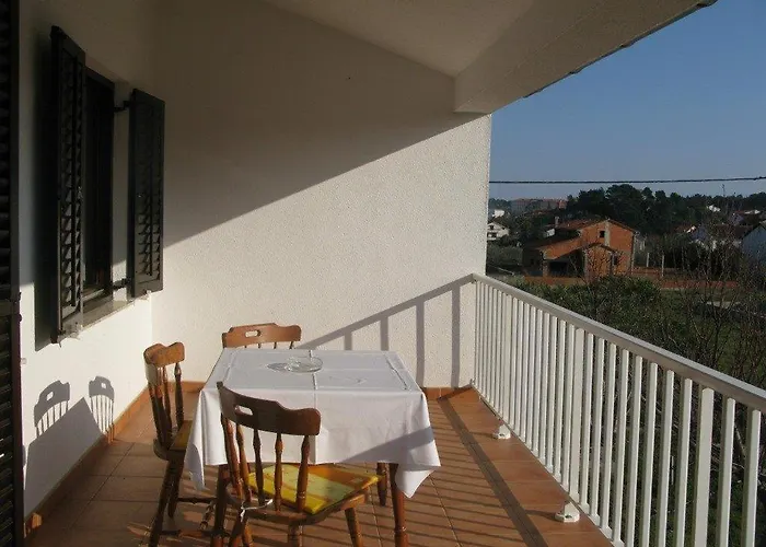 Lejlighed With Parking Space Palit, Rab - 16356